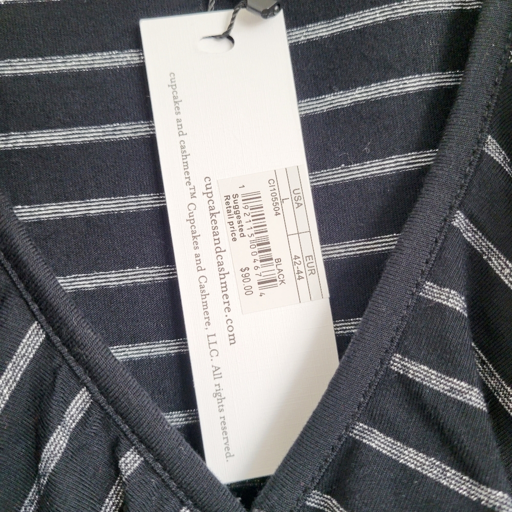 Cupcakes and Cashmere Black and Silver Blithe Bodysuit‎ - Picture 5 of 7